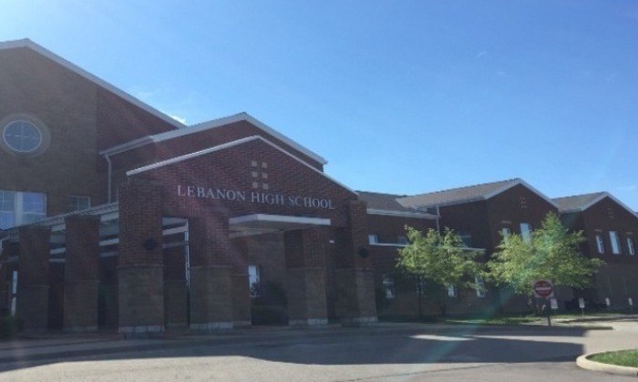 picture of exterior of Lebanon High School